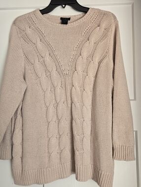 Ann Taylor Cable Knit Crewneck Sweater